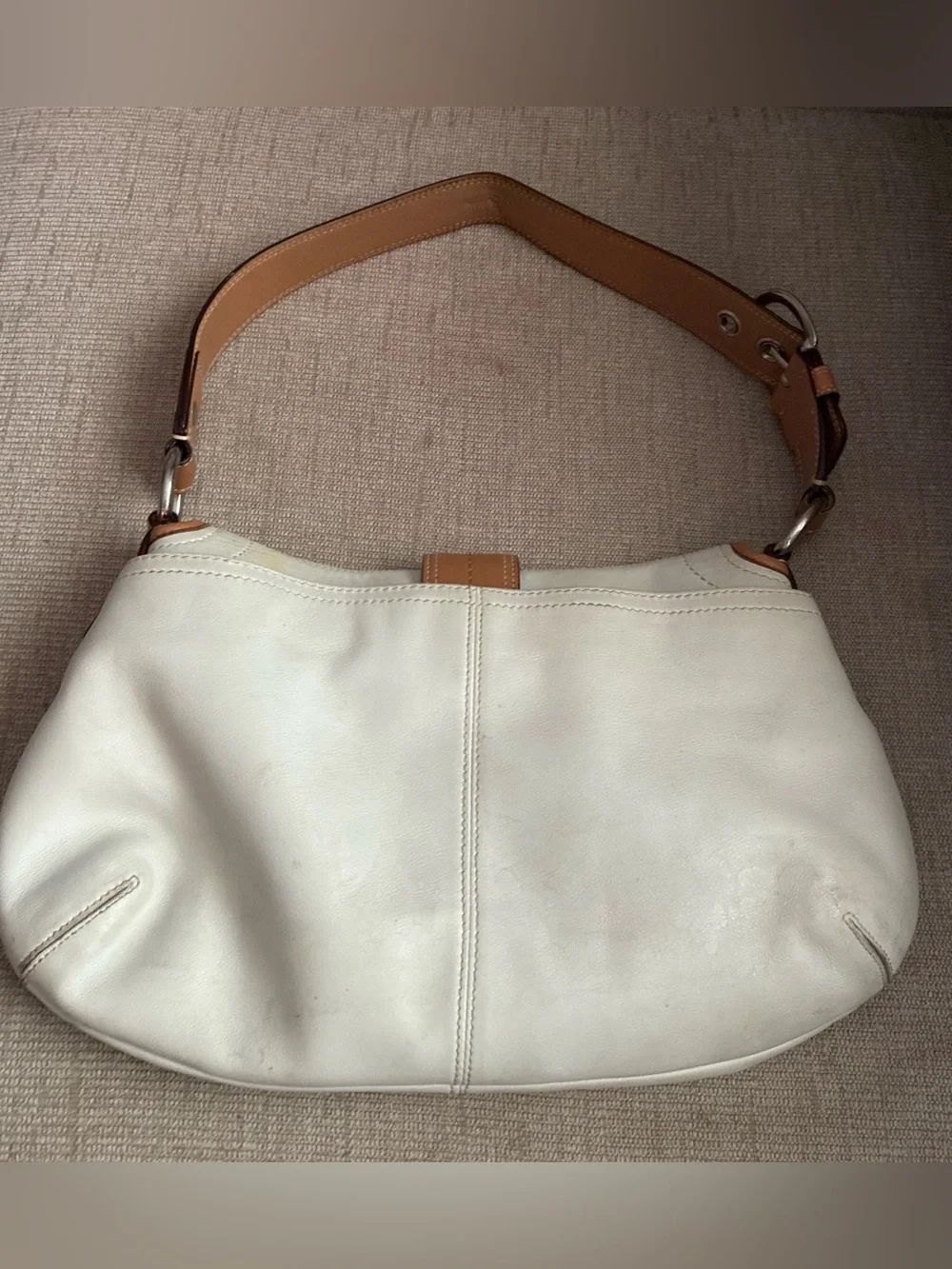 VTG Coach Soho cream leather hobo  shoulder bag silver detail